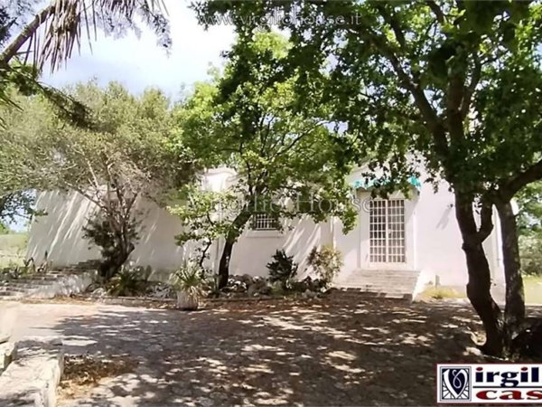 casa indipendente in vendita ad Ostuni