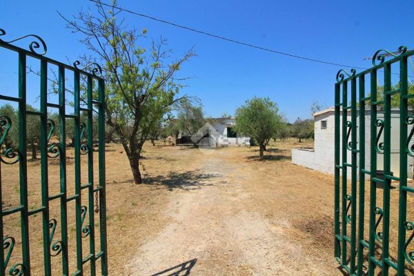 casa indipendente in vendita ad Ostuni