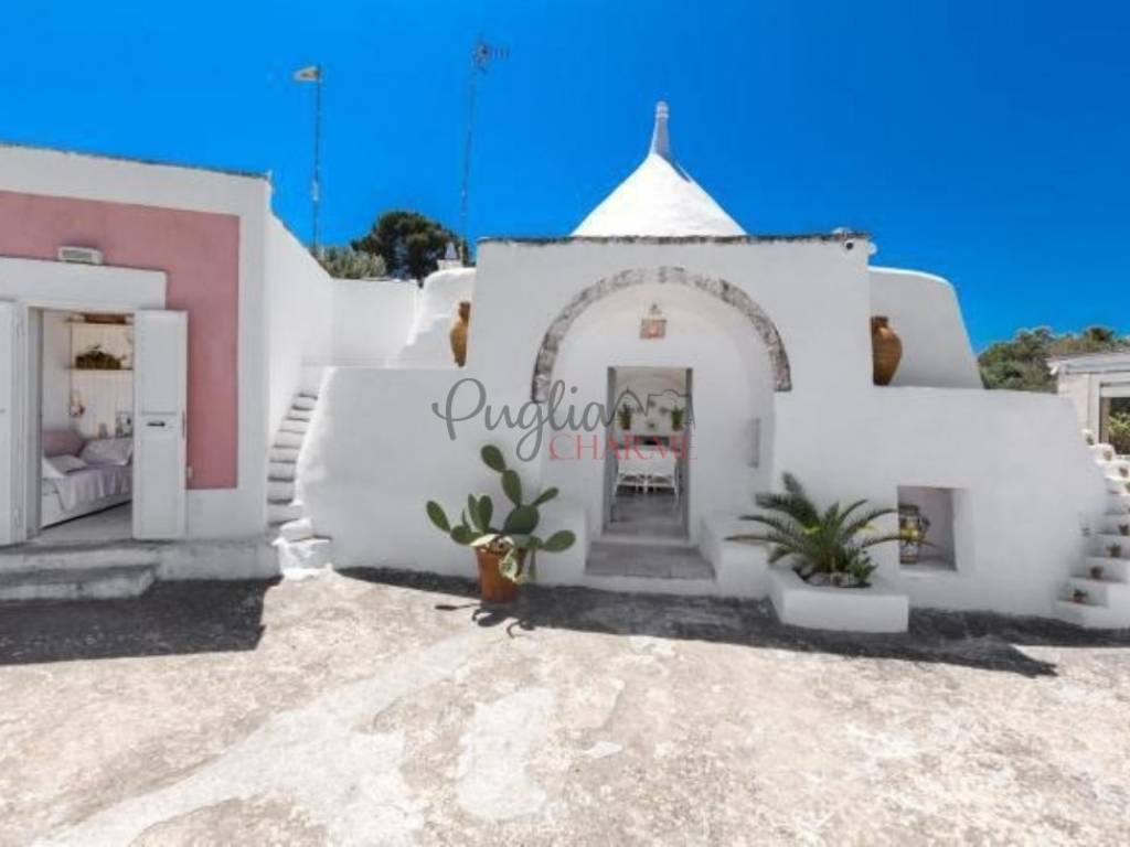 casa indipendente in vendita ad Ostuni