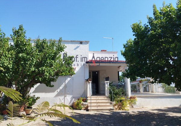 casa indipendente in vendita ad Ostuni