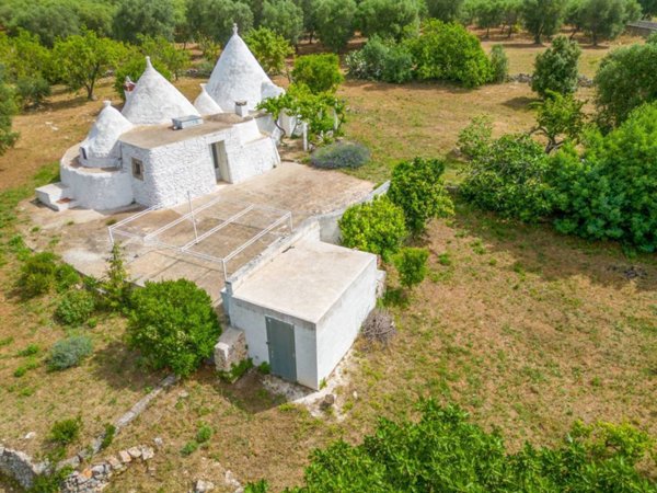 casa indipendente in vendita ad Ostuni