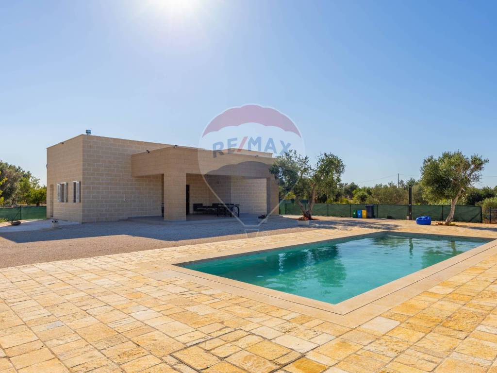 casa indipendente in vendita ad Ostuni