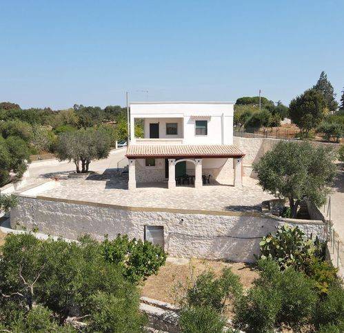 casa indipendente in vendita ad Ostuni