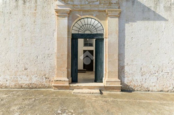 quadrivano in vendita ad Ostuni