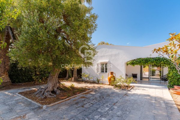 casa indipendente in vendita ad Ostuni