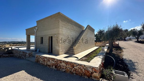 casa indipendente in vendita ad Ostuni