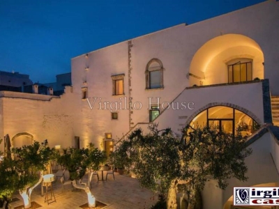 intera palazzina in vendita ad Ostuni