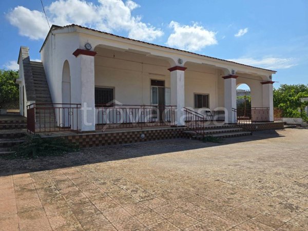 casa indipendente in vendita ad Ostuni