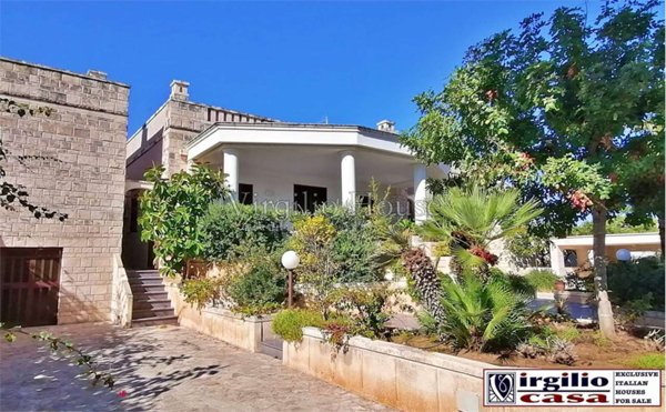 casa indipendente in vendita ad Ostuni
