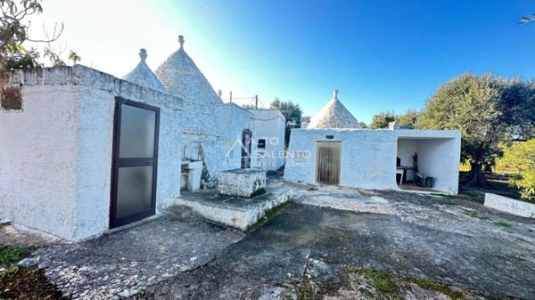 negozio in vendita ad Ostuni