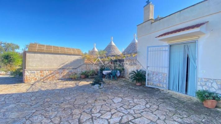 negozio in vendita ad Ostuni
