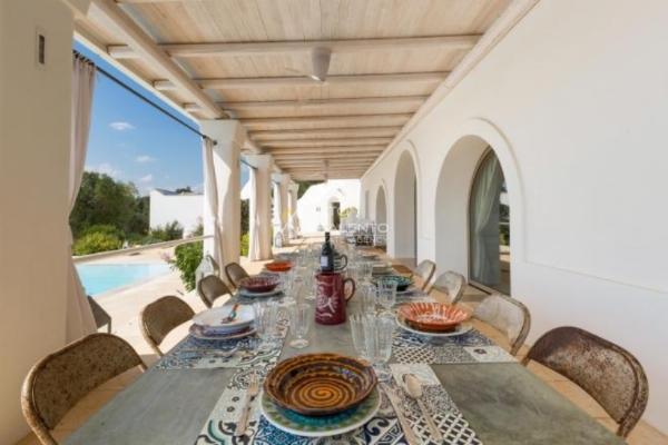 casa indipendente in vendita ad Ostuni in zona Rosa Marina