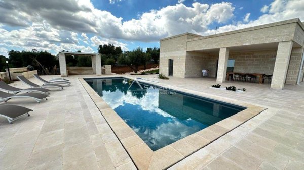 casa indipendente in vendita ad Ostuni