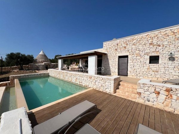casa indipendente in vendita ad Ostuni