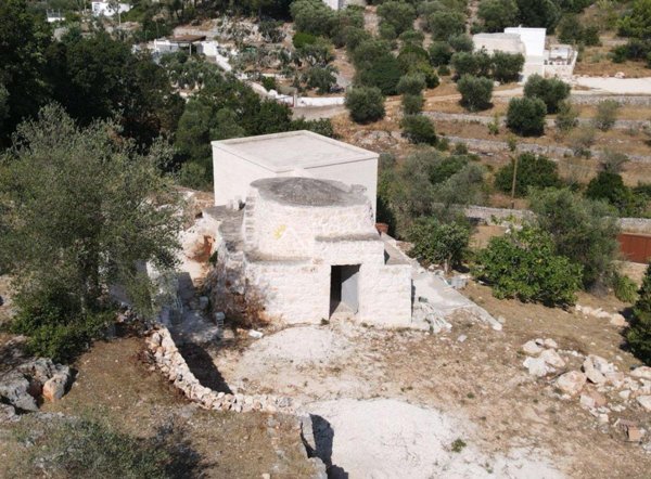 negozio in vendita ad Ostuni