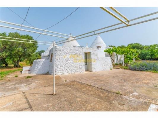 negozio in vendita ad Ostuni