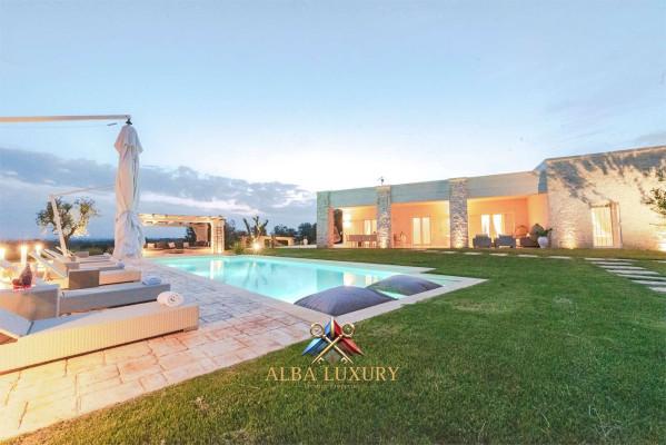negozio in vendita ad Ostuni