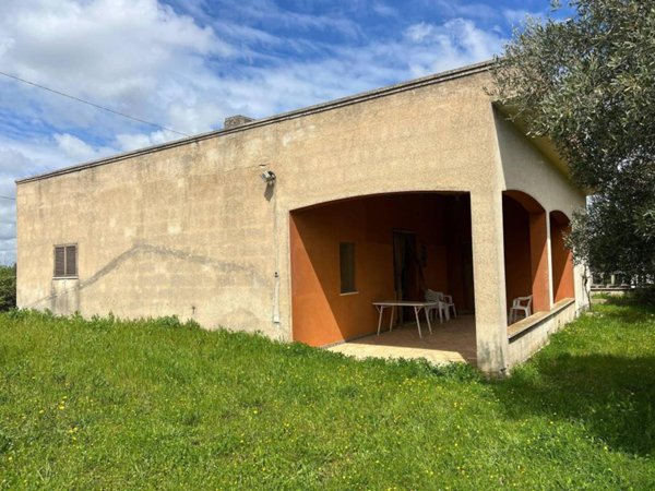 casa indipendente in vendita ad Ostuni