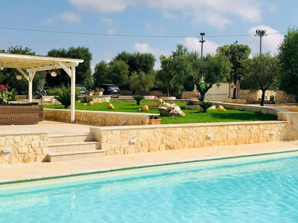 casa indipendente in vendita ad Ostuni