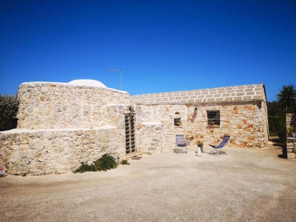 casa indipendente in vendita ad Ostuni