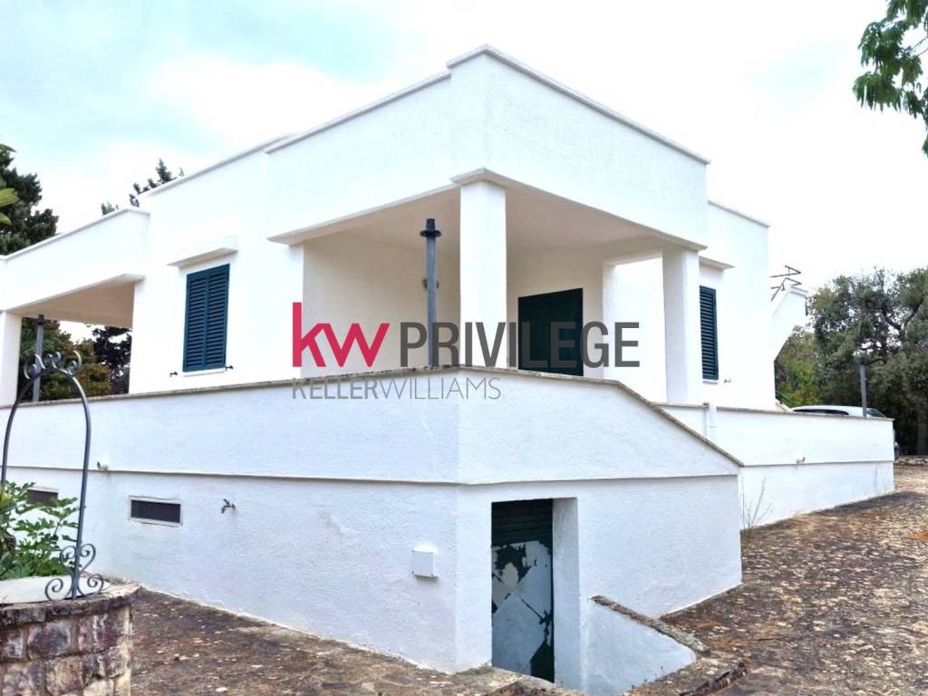 casa indipendente in vendita ad Ostuni