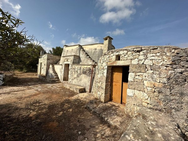 casa indipendente in vendita ad Ostuni