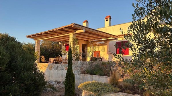 casa indipendente in vendita ad Ostuni