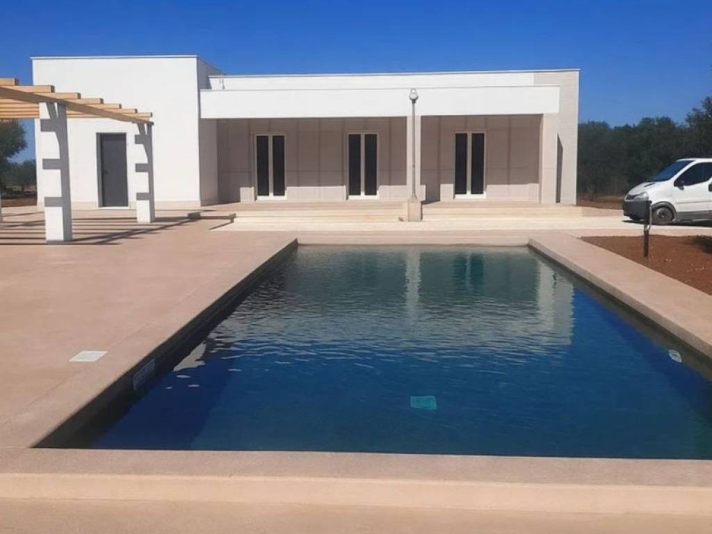 casa indipendente in vendita ad Ostuni