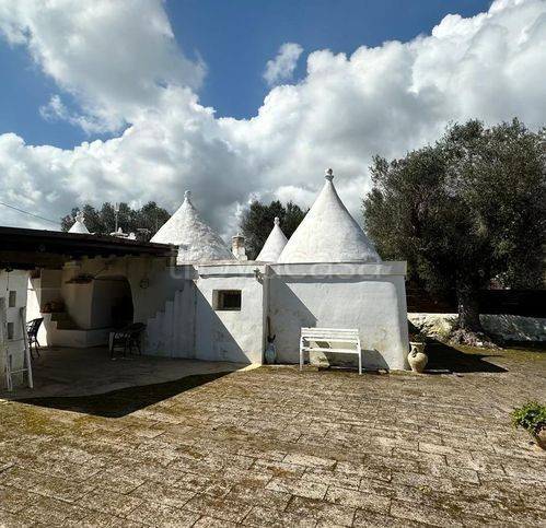 quadrivano in vendita ad Ostuni