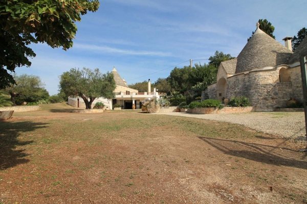quadrivano in vendita ad Ostuni