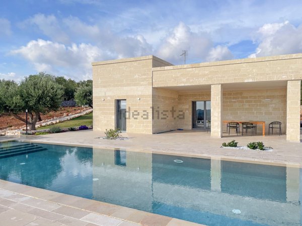 casa indipendente in vendita ad Ostuni