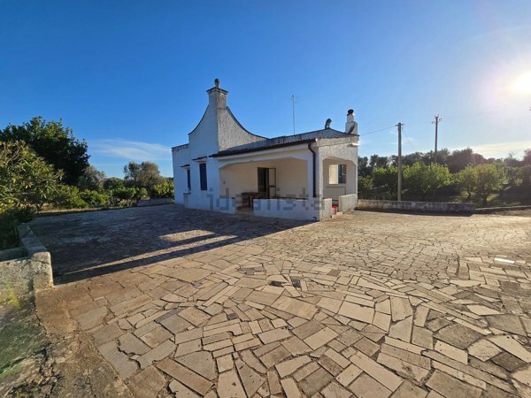casa indipendente in vendita ad Ostuni