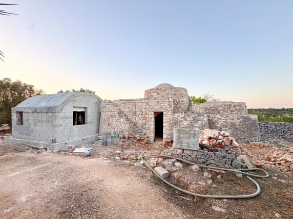 casa indipendente in vendita ad Ostuni