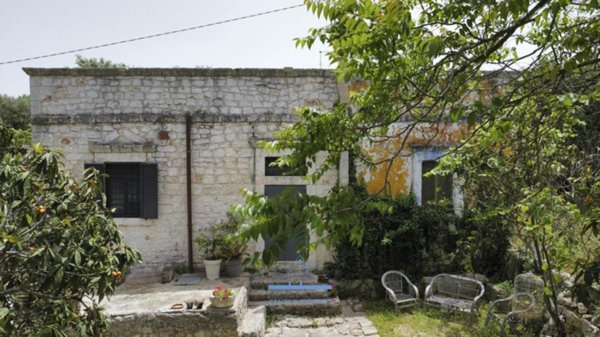 casa indipendente in vendita ad Ostuni