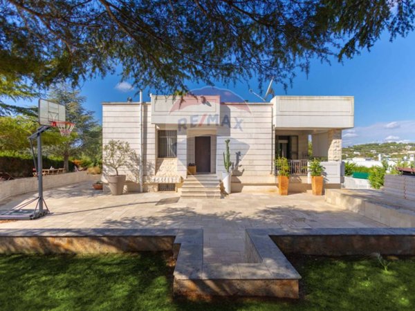 casa indipendente in vendita ad Ostuni