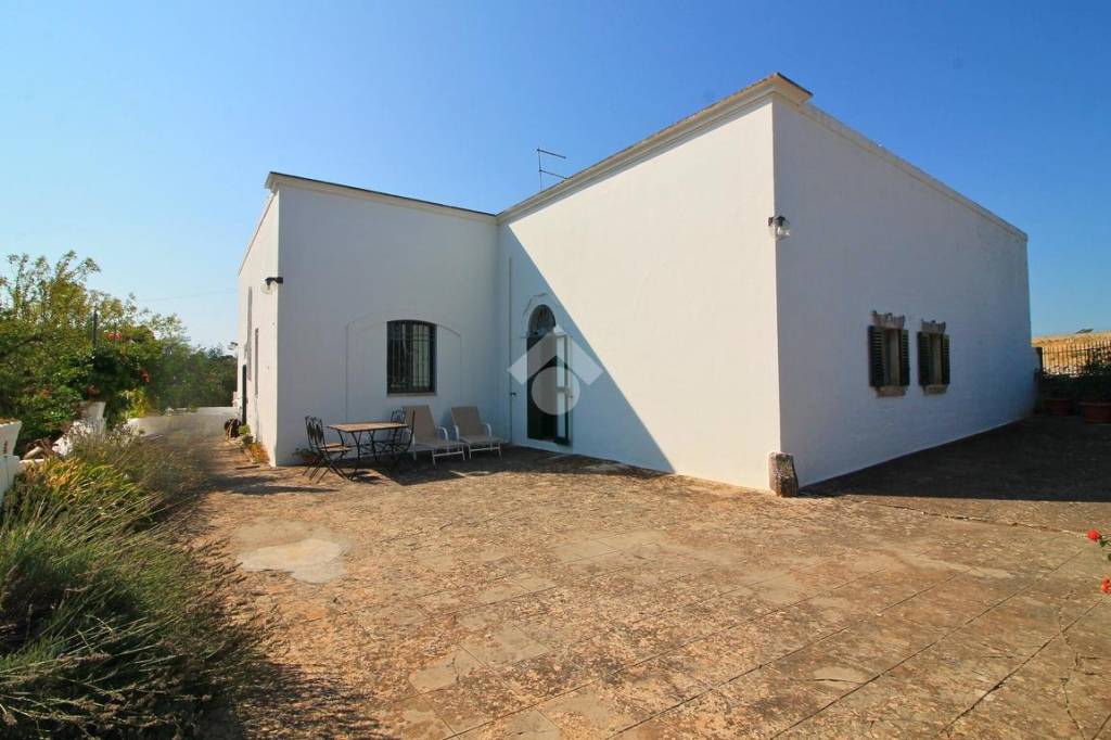 casa indipendente in vendita ad Ostuni