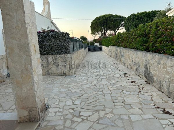 casa indipendente in vendita ad Ostuni