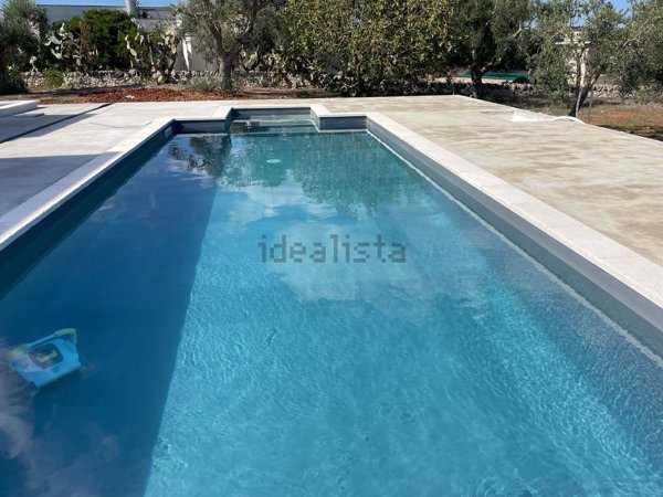 casa indipendente in vendita ad Ostuni