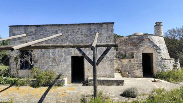 casa indipendente in vendita ad Ostuni