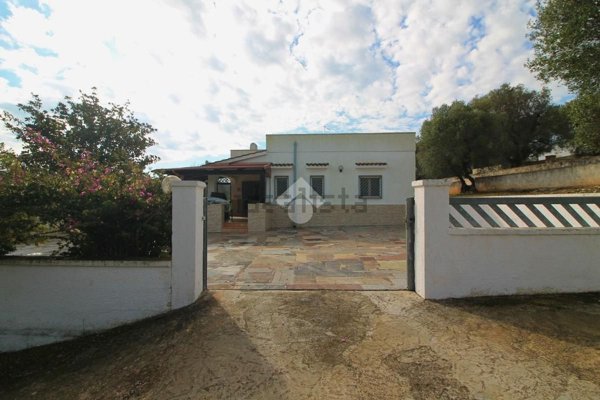 casa indipendente in vendita ad Ostuni