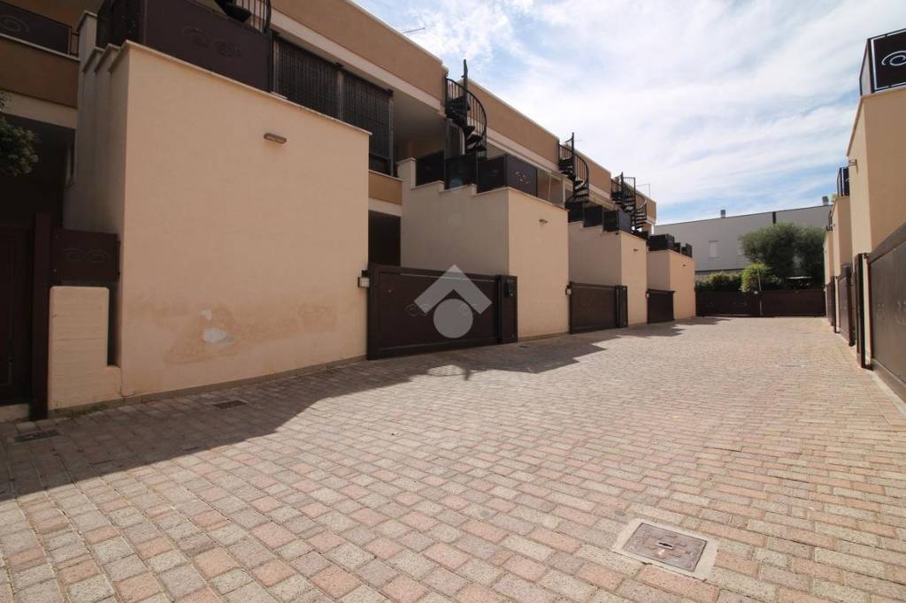 casa indipendente in vendita ad Ostuni