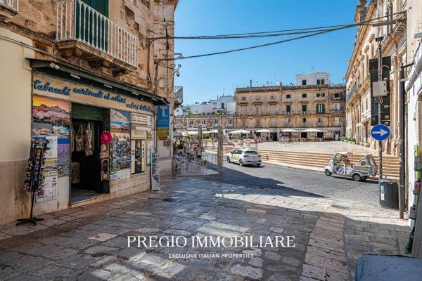 locale commerciale in vendita ad Ostuni