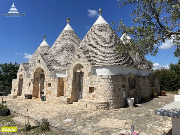 negozio in vendita ad Ostuni