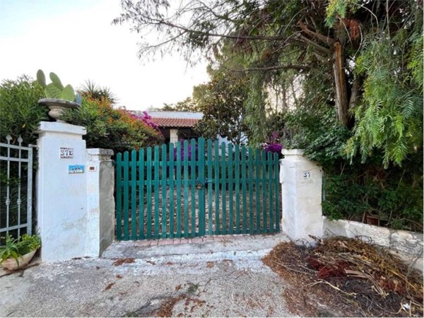 casa indipendente in vendita ad Ostuni