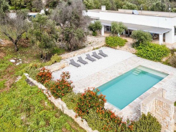 casa indipendente in vendita ad Ostuni