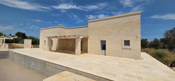 casa indipendente in vendita ad Ostuni