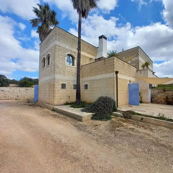 casa indipendente in vendita ad Ostuni