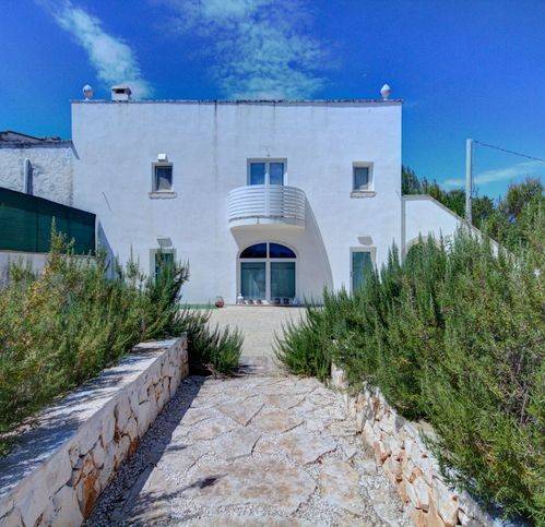 casa indipendente in vendita ad Ostuni