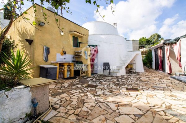 casa indipendente in vendita ad Ostuni