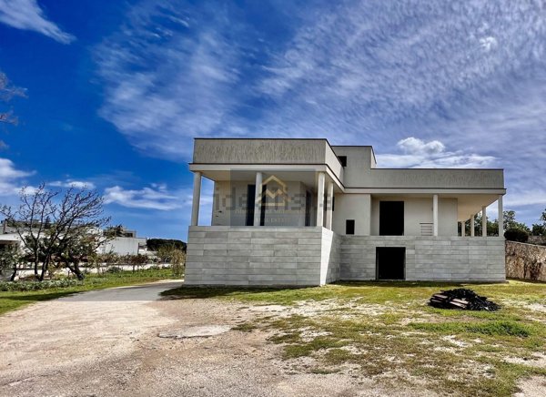 casa indipendente in vendita ad Ostuni